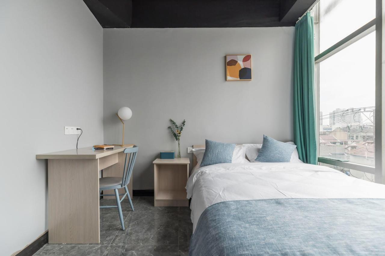Pu Chun International Hostel -Yugarden & Old Town Shanghai Bagian luar foto